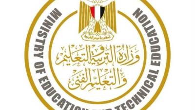 وزير التربية والتعليم والتعليم الفني يتابع سير عمليات الامتحانات من غرفة عمليات الوزارة