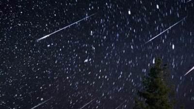 عاجل: ذروة شهب البرشاويات 2021 تمطر السماء الليلة بـ100 شهاب بالساعة حتى فجر الجمعة