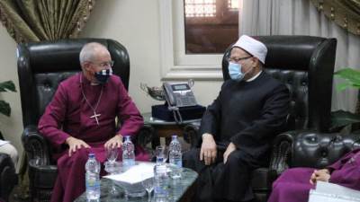مفتي الجمهورية يستقبل رئيس أساقفة كانتربري ووفدًا رفيع المستوى من رجال الكنيسة الأنجليكانية