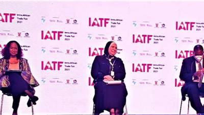 وزيرة التجارة تستعرض رؤية مصر بجلسة المواءمة بين مصالح الحكومة والقطاع الخاص