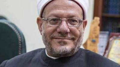 المفتى: الإخوان الإرهابية تستخدم أدوات حروب الجيل الخامس لتضليل وعى الشعب