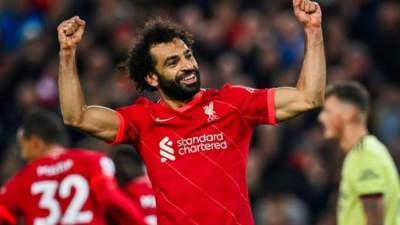 محمد صلاح في الصدراة بقائمة أفضل 11 لاعبًا في العالم