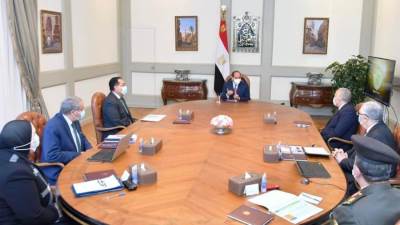 الرئيس السيسي يطلع على الموقف التنفيذي للمجمع الجديد للصناعات الغذائية "قها وإدفينا"