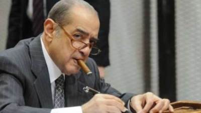 إسلام الخطيب: فريد الديب ارتكب خطأ قانونيا في محاكمة حسن راتب