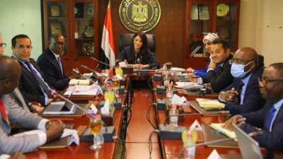 «المشاط» تلتقي نائب رئيس بنك التنمية الأفريقي لمناقشة التعاون المشترك