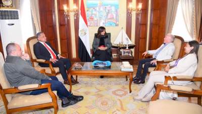 وزيرة الهجرة تستقبل خبيرًا مصريًا في الصناعات الخضراء وتدوير المخلفات بأستراليا