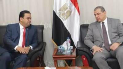 "سعفان ووزير العمل الليبي" يبحثان الحد الأدنى للأجور والتأمين الصحي