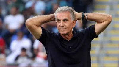 «اتحاد الكرة»: كيروش هيكمل لو مفيش الأفضل