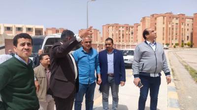 رئيس جهاز "برج العرب الجديدة" يبدأ جولاته بزيارة لمناطق الإسكان الاجتماعي