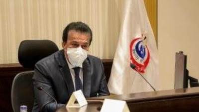 "عبد الغفار" يستقبل مليون و500 ألف جرعة من لقاحات كورونا