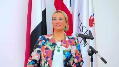 وزيرة البيئة تشارك فى ندوة بالجامعة البريطانية لدور الشباب بمواجهة تغير المناخ