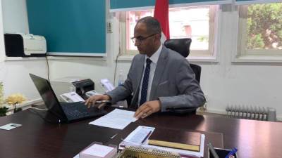 نائب وزير الإسكان يلتقي مسئولى بنك الاستثمار الأوروبي لمناقشة موقف المشروعات الممولة