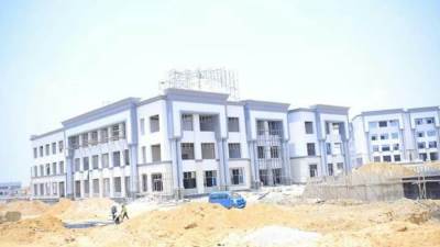 التربية والتعليم العالي: تجهيز جامعة بنها الأهلية بمستوي جامعات الجيل الرابع