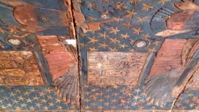 "السياحة": الإنتهاء من ترميم مقصورة الإله آمون رع بمعبد ستي الأول بأبيدوس