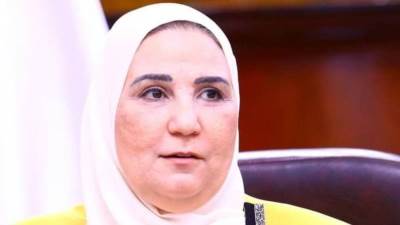 وزيرة التضامن توجه بصرف مساعدات عاجلة لأسر الضحايا والمصابين بحادث مركز فاقوس