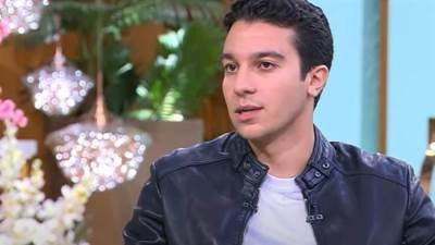 نور النبوي لمني الشاذلي: "اشتغلت في المسرح ببلاش كان نفسي أمثل"