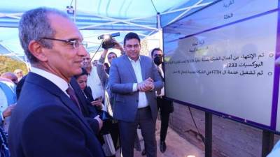 وزير الاتصالات: الانتهاء من تطوير 164مكتب بريد من إجمالى 188مكتب بريد بقنا