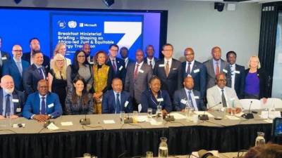 وزيرة التعاون تشارك في المائدة المستديرة حول الطاقة المستدامة في أفريقيا