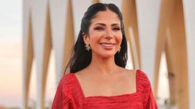 مني زكي ترد على الفنانة نادية الجندي بعد الإشادة بها