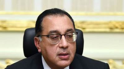 رئيس الوزراء يتوجه بالتهنئة للمعلمين في اليوم العالمي للمعلم