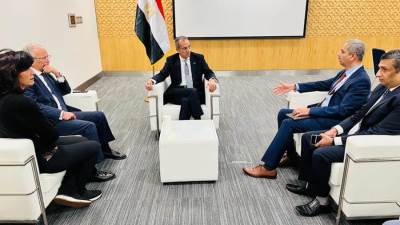 عمرو طلعت يبحث مع الشركات العالمية فى الاتصالات للتعاون وجذب الاستثمارات لمصر