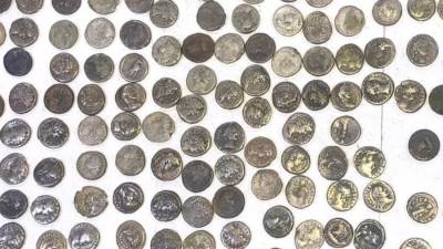 ضبط تمثال أفروديت و 1752 قطعة أثرية بميناء نوبيع البحري