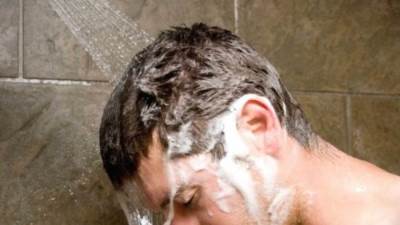 لاحتوائها على مواد مسرطنة.. «الغذاء والدواء» تسحب بعض منتجات الشامبو الجافة