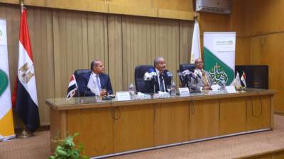 منذ قليل.. بدء فعاليات توقيع بروتوكول تعاون بين "التموين" والبنك الأهلى بحضور وزير التموين