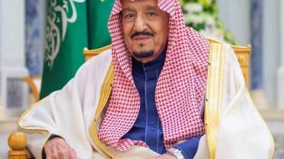 وزير الخارجية السعودي ينوب عن الملك سلمان في القمة العربية بالجزائر