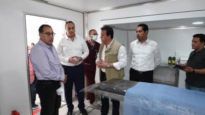 مدبولي يتفقد المستشفى الميداني المُجهز داخل نطاق المركز الدولي للمؤتمرات بشرم الشيخ