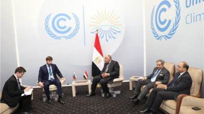 قمة المناخ.. شكري يستقبل مبعوث المناخ الروسي ونائب وزير البيئة التركي