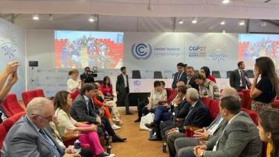 قمة المناخ.. وزير التنمية يلتقي وفدًا من الوزراء المعنيين بملفات الزراعة والبيئة والطاقة