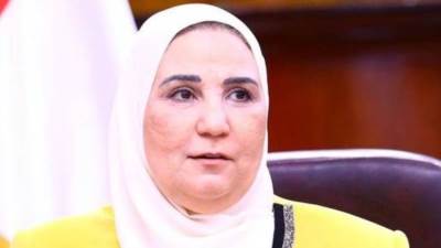 وزيرة التضامن تتابع حادث انقلاب أتوبيس بالدقهلية.. وتوجه بصرف مساعدات لأسر الضحايا