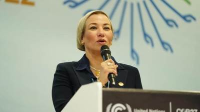 قمة المناخ| ياسمين فؤاد في يوم المرأة : فلنجتمع سويا لتمكين النساء وتجهيزهن لتساعدن العالم