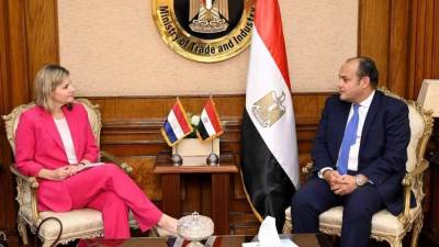 وزير التجارة والصناعة: 15.7% زيادة في حجم التبادل التجاري بين مصر وهولندا