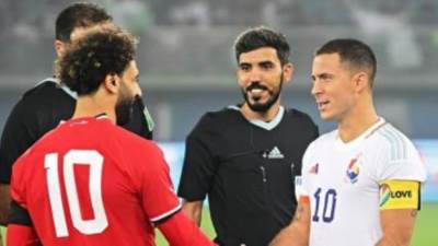 60 دقيقة.. منتخب مصر يتقدم على بلجيكا بهدفين وصلاح يرسل هدايا لتريزيجيه