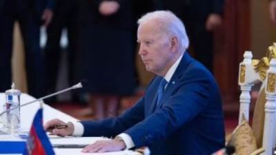 بايدن يدعو الكونجرس للتدخل ومنع إضراب السكك الحديدية ويحذر: مدمر للاقتصاد