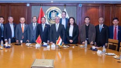 مناقشات ومباحثات ثنائية بين اقتصادية قناة السويس ووفد برلماني فيتنامي