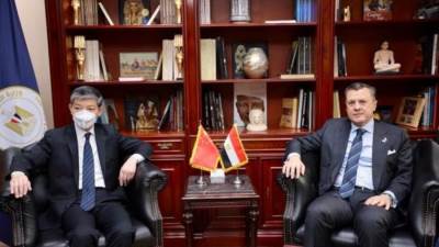 وزير السياحة يستقبل سفير جمهورية الصين الشعبية بالقاهرة والوفد المرافق له