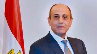 وزير الطيران يهنئ رئيس منظمة الإيكاو.. ويؤكد التزام مصر بتعزيز أمن الطيران
