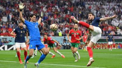 فرنسا تتقدم على المغرب وتتأهل لنهائي كأس العالم