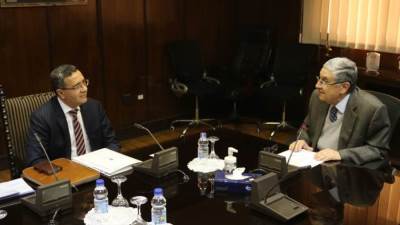 وزير الكهرباء يستقبل سفير الهند بالقاهرة لبحث دعم وتعزيز التعاون