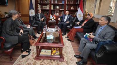 وزير السياحة والآثار يلتقي الممثل المُقيم للبرنامج الإنمائي للأمم المتحدة في مصر