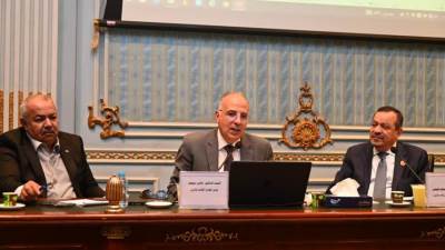 سويلم يشارك في اجتماع لجنة الزراعة والرى والموارد المائية بمجلس الشيوخ