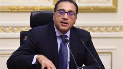 رئيس الوزراء يستهل زيارته للإسكندرية بتفقد ميدان محطة مصر