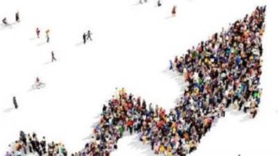 "فيتش": توقعات بوصول عدد سكان مصر إلى 158.8 مليون نسمة عام 2050