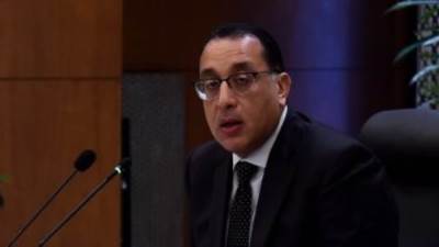 رئيس الوزراء يتوجه بالشكر لاتحاد الغرف التجارية لتوفير السلع بكميات كبيرة بمعارض "أهلا رمضان"