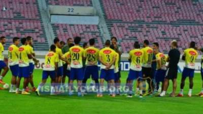 فيفا يعلن رفع حظر قيد اللاعبين عن الإسماعيلى