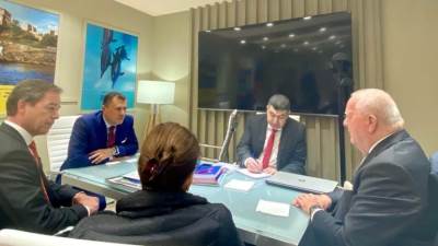 وزير السياحة والآثار يختتم زيارته للعاصمة الإسبانية مدريد بعقد مجموعة من اللقاءات المهنية