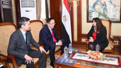 وزيرة الهجرة تستقبل السفير الكازاخي بالقاهرة لتعزيز سبل التعاون وتوفير فرص العمل